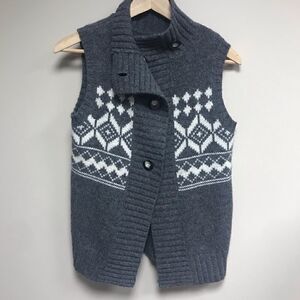👠Banana Republic Sweater Vest.  Size XS